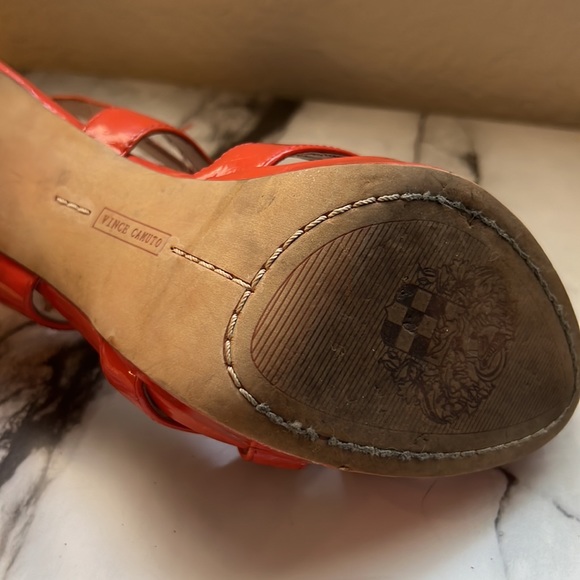 Vince Camuto heels - Picture 8 of 8